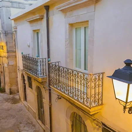 Veronique By Dimore In Sicily * Syracuse
