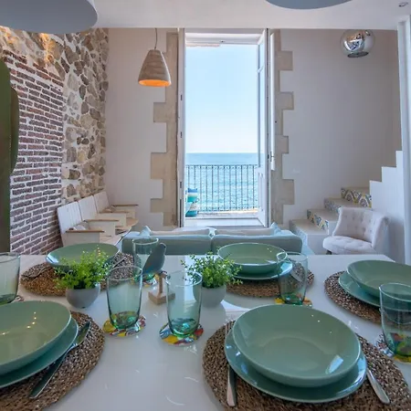 Veronique By Dimore In Sicily شقة